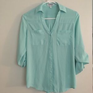 Express mint color button down size xs